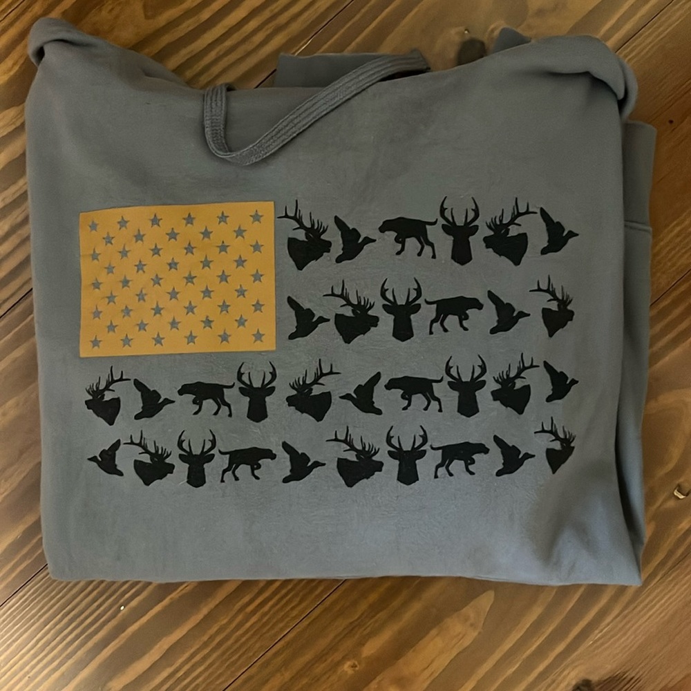 Columbia Hoodie. Men’s small gray.